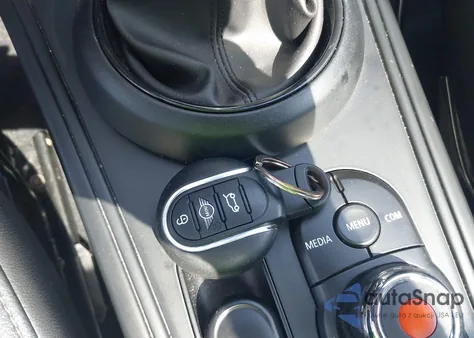 2019 Mini Countryman Cooper z USA, uszkodzony, nr VIN WMZYS7C57K3F46747